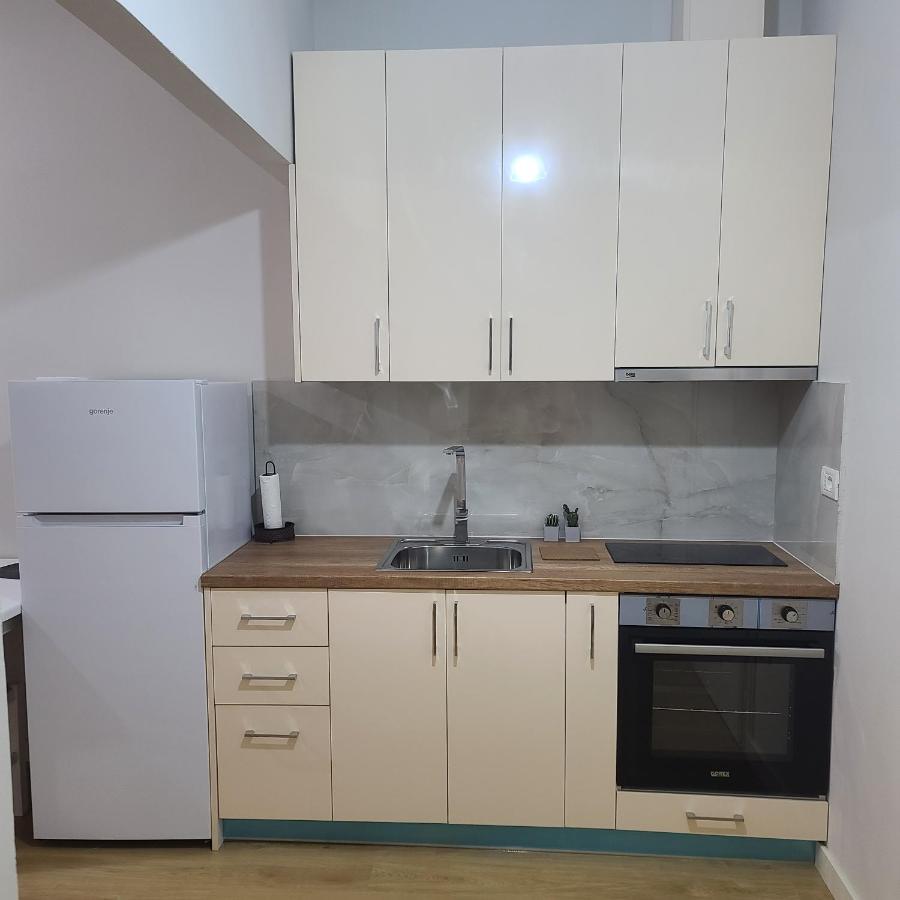 Home Inn Apartaments Tirana Eksteriør billede